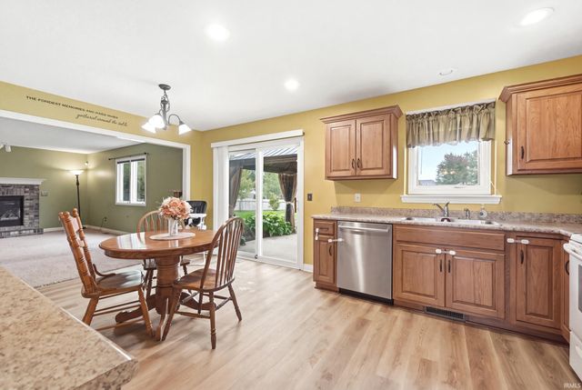 3226 Cilantro Cove, Fort Wayne, IN 46818