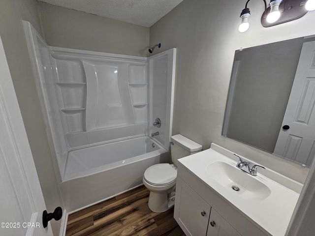 6325 Chipewa Street, Panama City, FL 32404