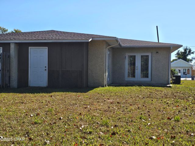 6325 Chipewa Street, Panama City, FL 32404