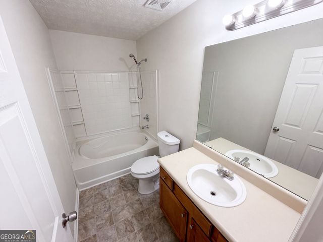 910 Paper Creek Drive, Lawrenceville, GA 30046