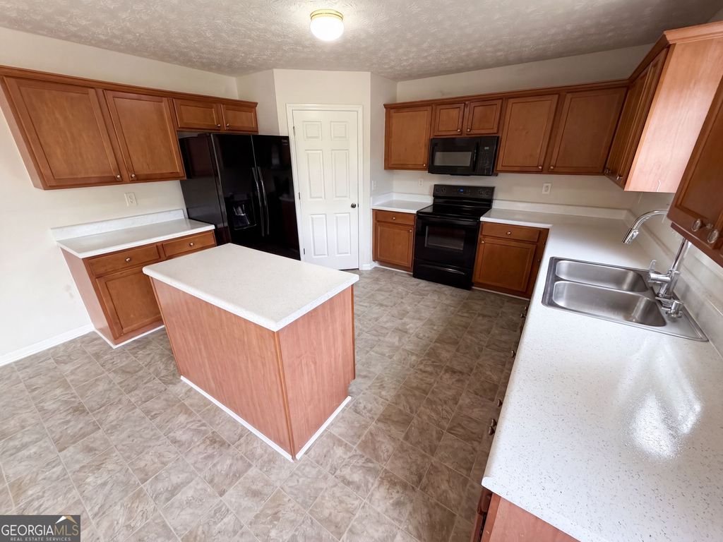 910 Paper Creek Drive, Lawrenceville, GA 30046 — photo 2
