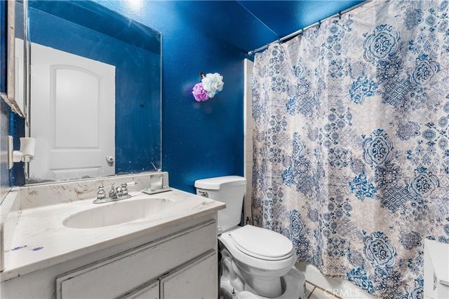 1152 E Avenue J12, Lancaster, CA 93535
