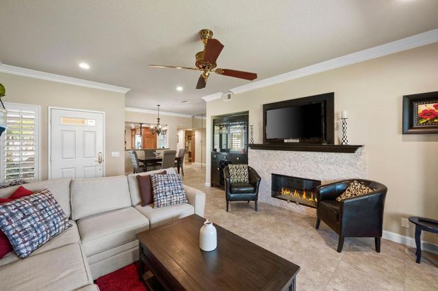 790 Montana Vista Drive, Palm Desert, CA 92211