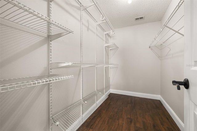 7918 LAKESIDE WOODS DRIVE, Orlando, FL 32810