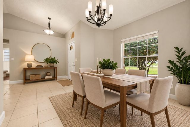 7918 LAKESIDE WOODS DRIVE, Orlando, FL 32810