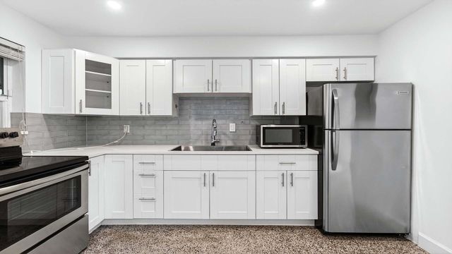 233 NE 13th Street 233.5, Delray Beach, FL 33444