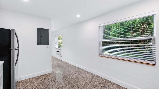 233 NE 13th Street 233.5, Delray Beach, FL 33444