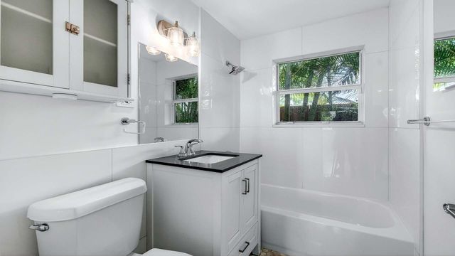233 NE 13th Street 233.5, Delray Beach, FL 33444