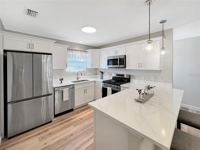 1812 SANIBEL COURT, The Villages, FL 32162