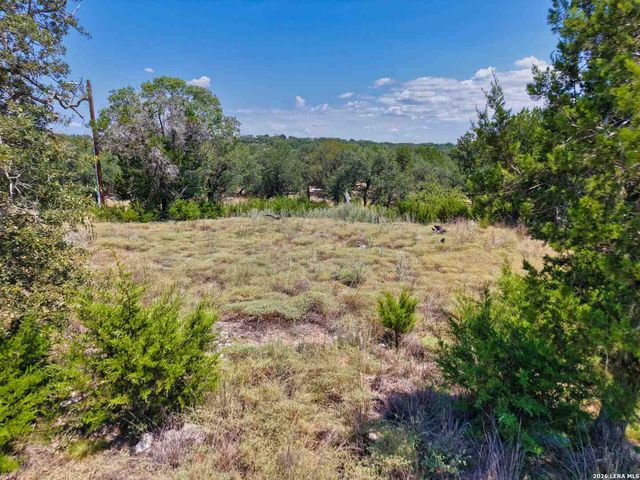 559 Clay Rdg, Canyon Lake, TX 78133
