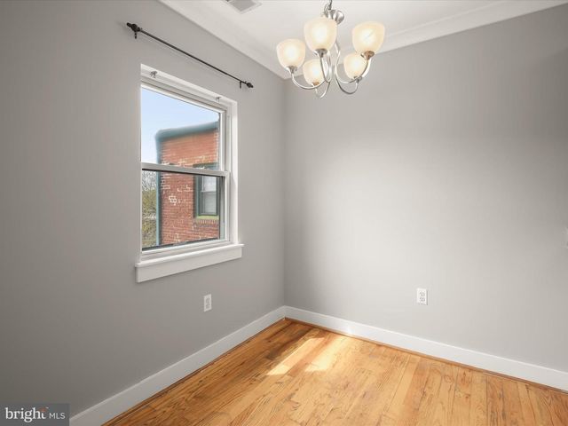 2615 4TH ST NE #303, Washington, DC 20002