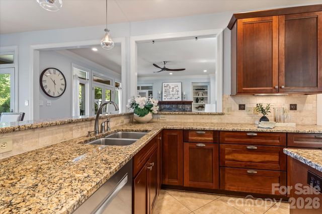 12820 Westmoreland Farm Road, Davidson, NC 28036