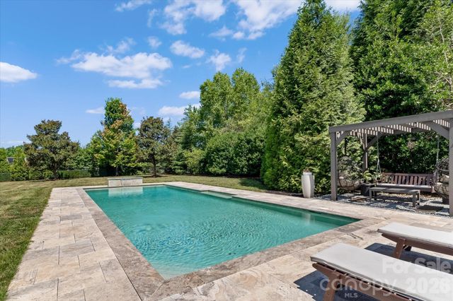 12820 Westmoreland Farm Road, Davidson, NC 28036