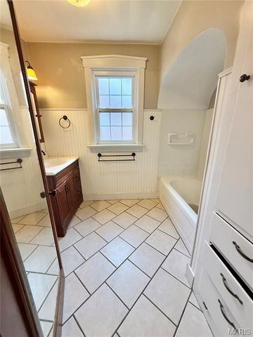 533 S PENNSYLVANIA Avenue S, Belleville, IL 62220