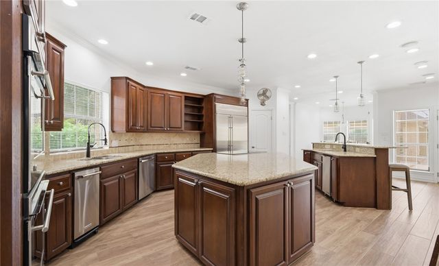 4510 Lake Bistineau Dr, Corpus Christi, TX 78413