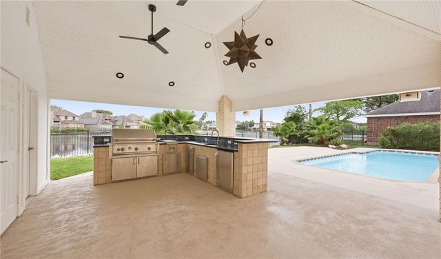 4510 Lake Bistineau Dr, Corpus Christi, TX 78413