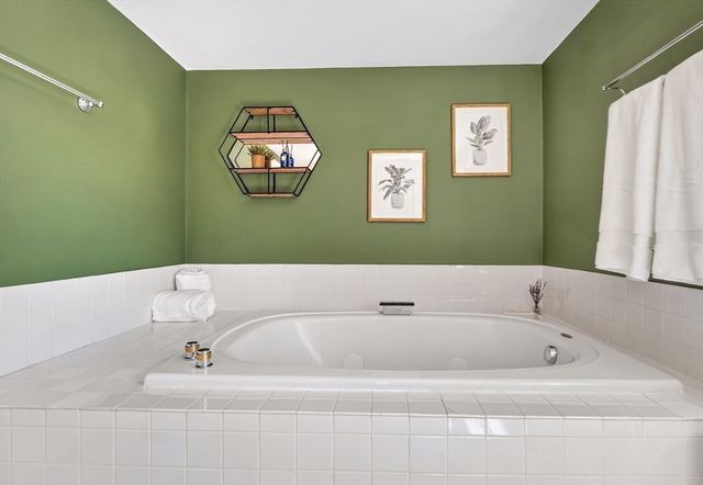 148 Weston Road, Lincoln, MA 01773