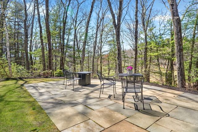 148 Weston Road, Lincoln, MA 01773
