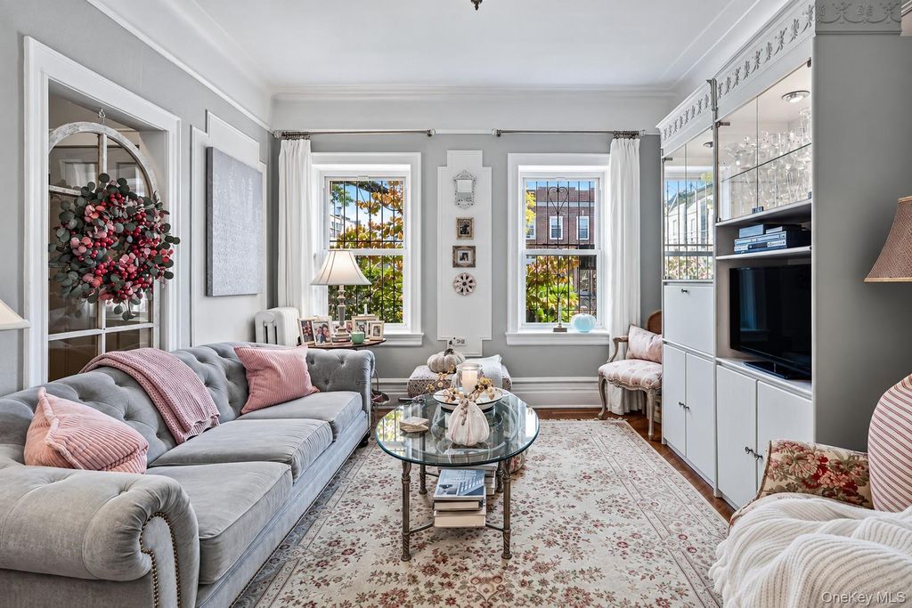 2212 35th Street, Astoria, NY 11105 — photo 4