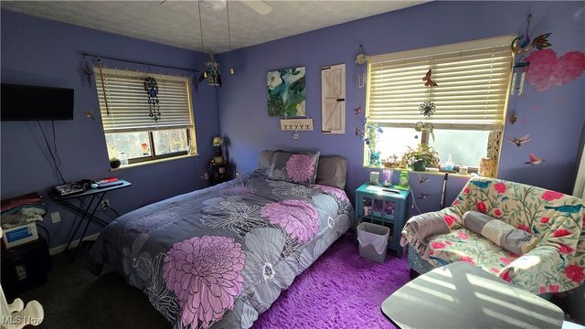 710 Belrock Avenue, Belpre, OH 45714