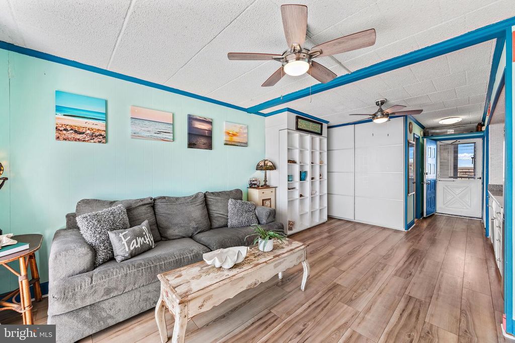 Image 18 of property listing at 12305 WIGHT ST #310, Ocean City, MD 21842
