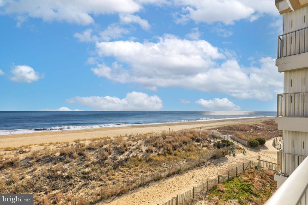 Image 27 of property listing at 12305 WIGHT ST #310, Ocean City, MD 21842