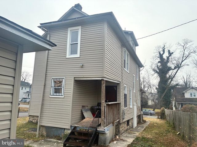 4000 NORFOLK AVE, Baltimore, MD 21216