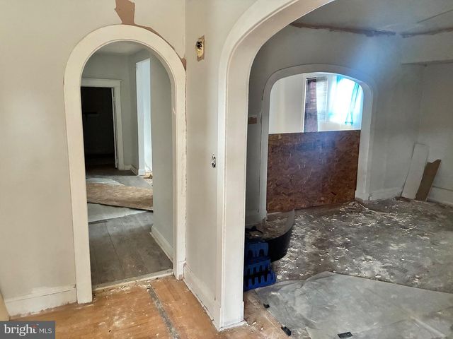 4000 NORFOLK AVE, Baltimore, MD 21216