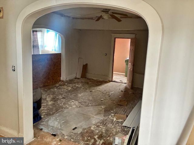 4000 NORFOLK AVE, Baltimore, MD 21216