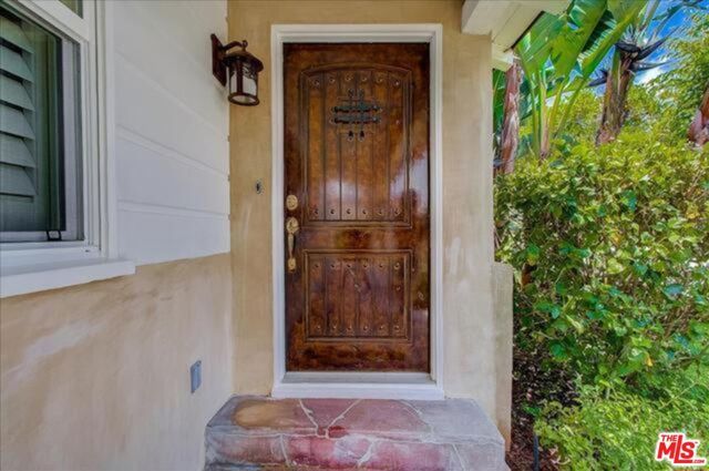 4847 Crown Avenue, La Canada Flintridge, CA 91011