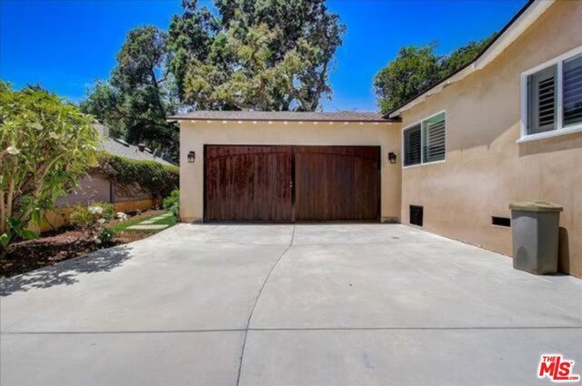 4847 Crown Avenue, La Canada Flintridge, CA 91011