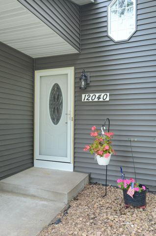12040 Oregon Circle N, Champlin, MN 55316