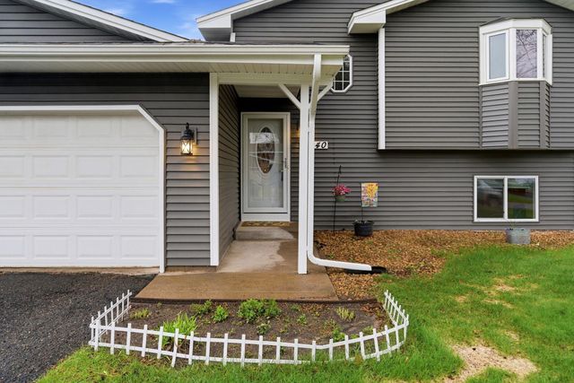 12040 Oregon Circle N, Champlin, MN 55316