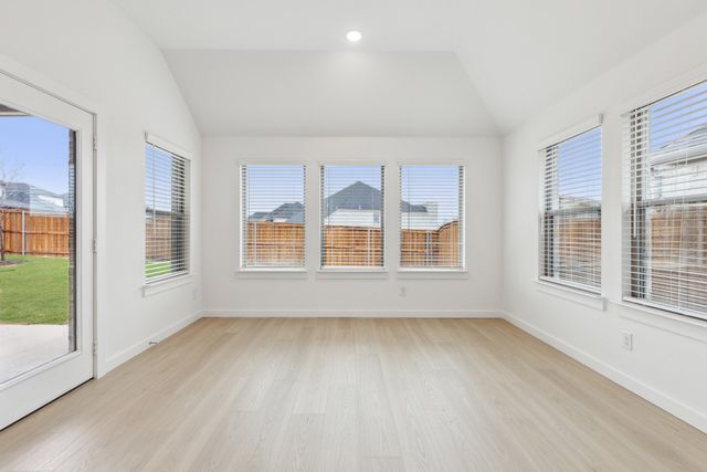 384 Blackwater Trail, Waxahachie, TX 75165