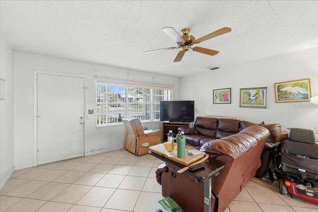 806 HILLSIDE AVENUE, Lake Wales, FL 33853