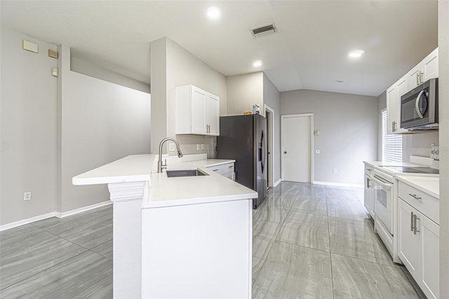 5553 GALLANT FOX COURT, Wesley Chapel, FL 33544