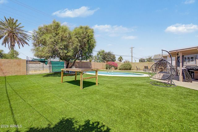 2208 W SAN MIGUEL Avenue, Phoenix, AZ 85015