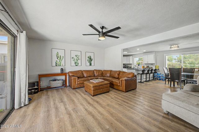 2208 W SAN MIGUEL Avenue, Phoenix, AZ 85015