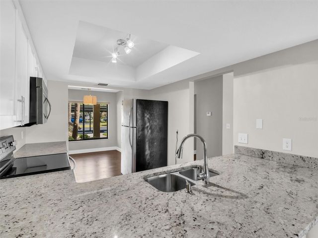 1801 E LAKE ROAD 20C, Palm Harbor, FL 34685