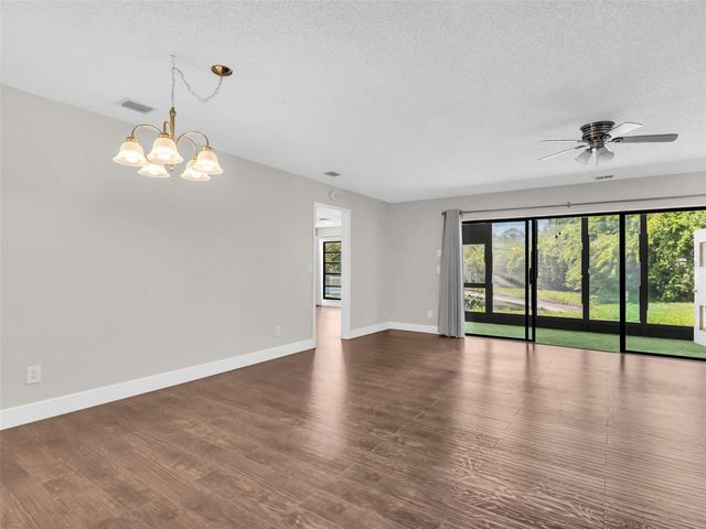 1801 E LAKE ROAD 20C, Palm Harbor, FL 34685