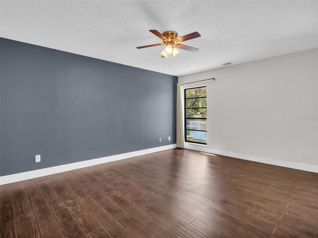 1801 E LAKE ROAD 20C, Palm Harbor, FL 34685