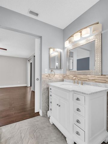 1801 E LAKE ROAD 20C, Palm Harbor, FL 34685