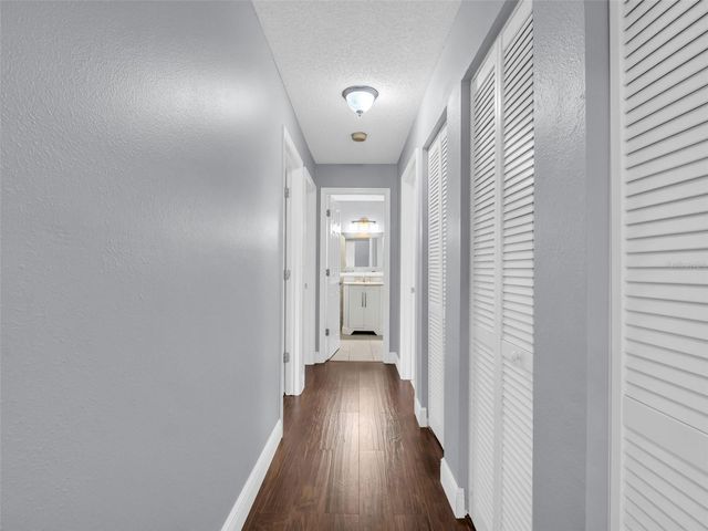 1801 E LAKE ROAD 20C, Palm Harbor, FL 34685