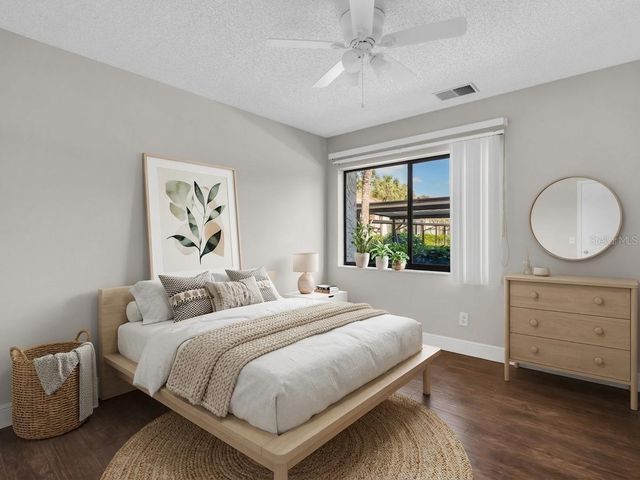 1801 E LAKE ROAD 20C, Palm Harbor, FL 34685