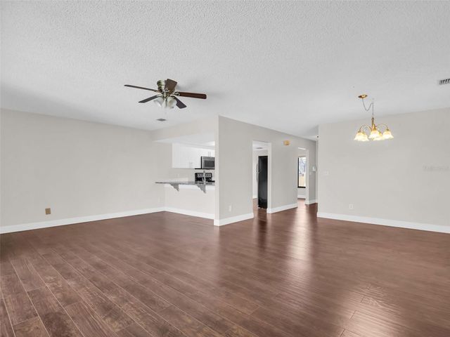 1801 E LAKE ROAD 20C, Palm Harbor, FL 34685