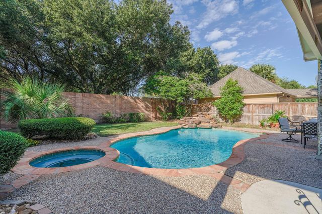3119 Scenic Elm Street, Houston, TX 77059