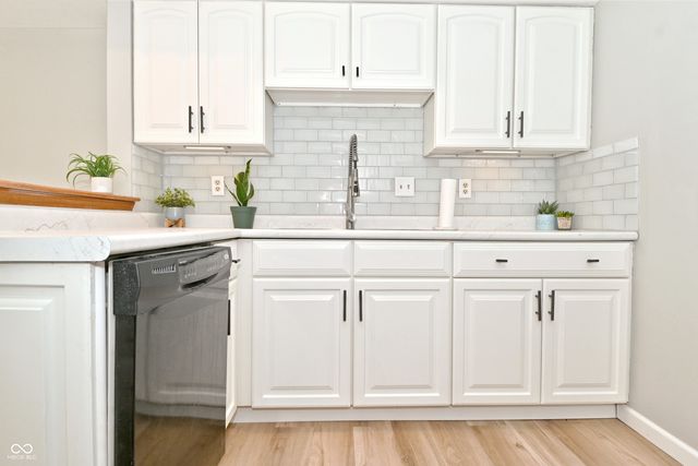 4758 Stansbury Lane, Indianapolis, IN 46254