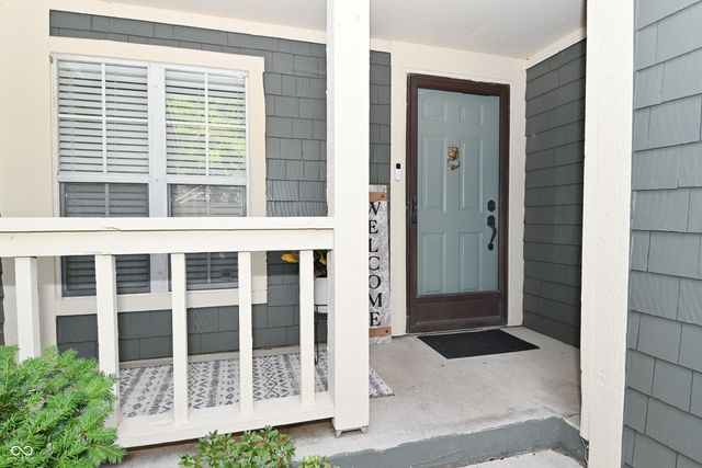 4758 Stansbury Lane, Indianapolis, IN 46254