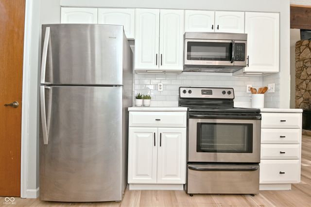 4758 Stansbury Lane, Indianapolis, IN 46254