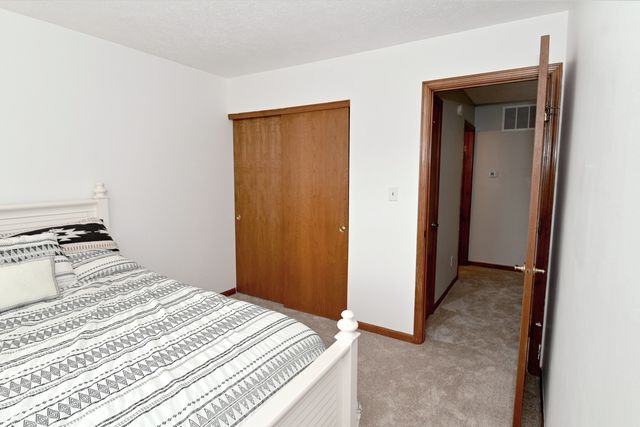 4758 Stansbury Lane, Indianapolis, IN 46254